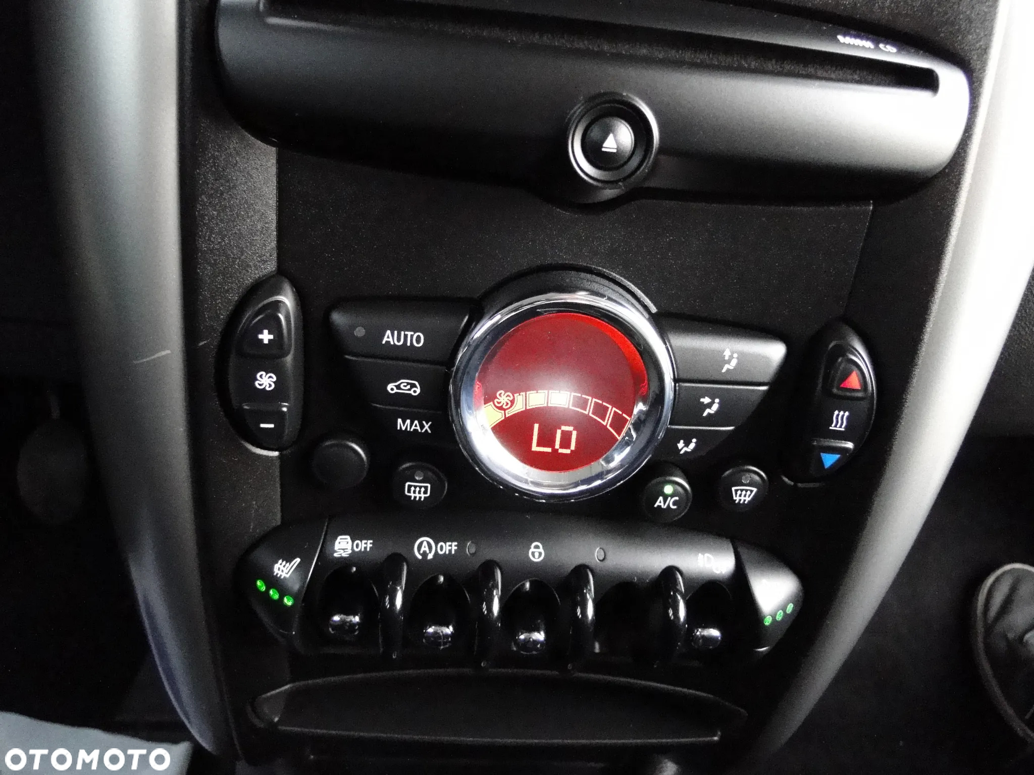 MINI Countryman One D - 8