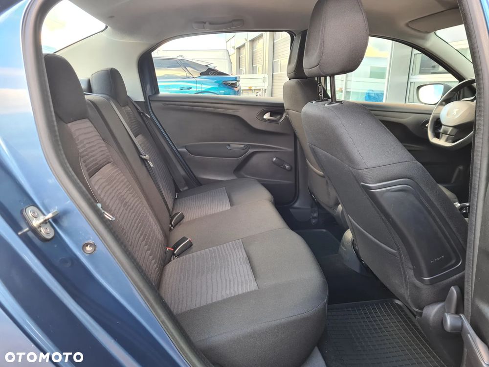 Peugeot 301 1.2 Pure Tech Access - 17