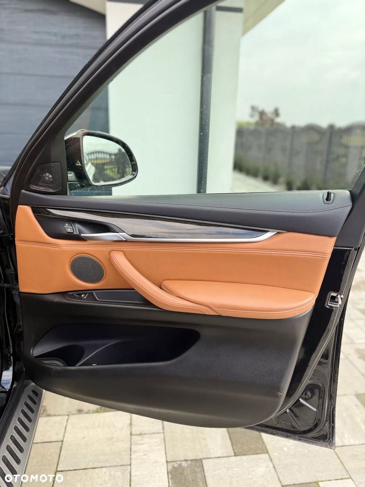 BMW X6 xDrive35i - 14