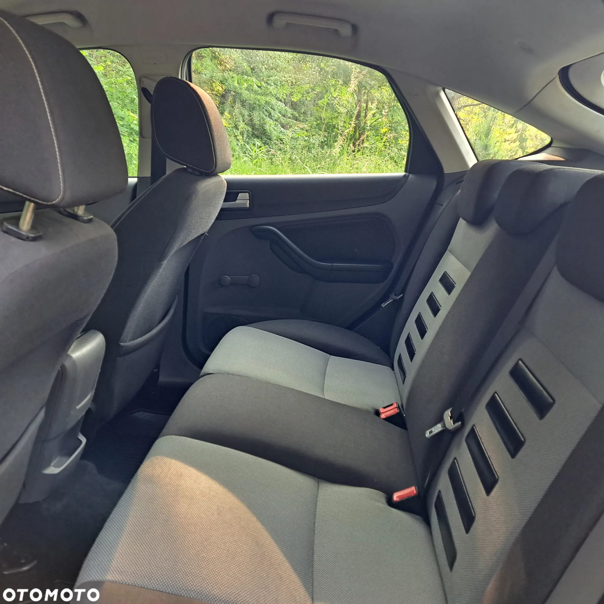 Ford Focus - 12