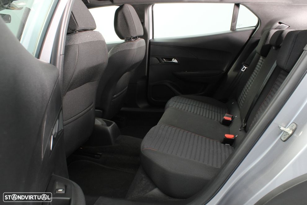 Peugeot 2008 1.5 BlueHDi Active Pack EAT8 - 22