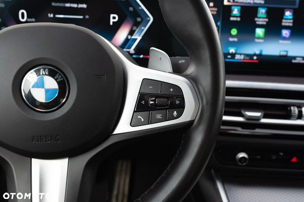 BMW Seria 3 318i M Sport - 14