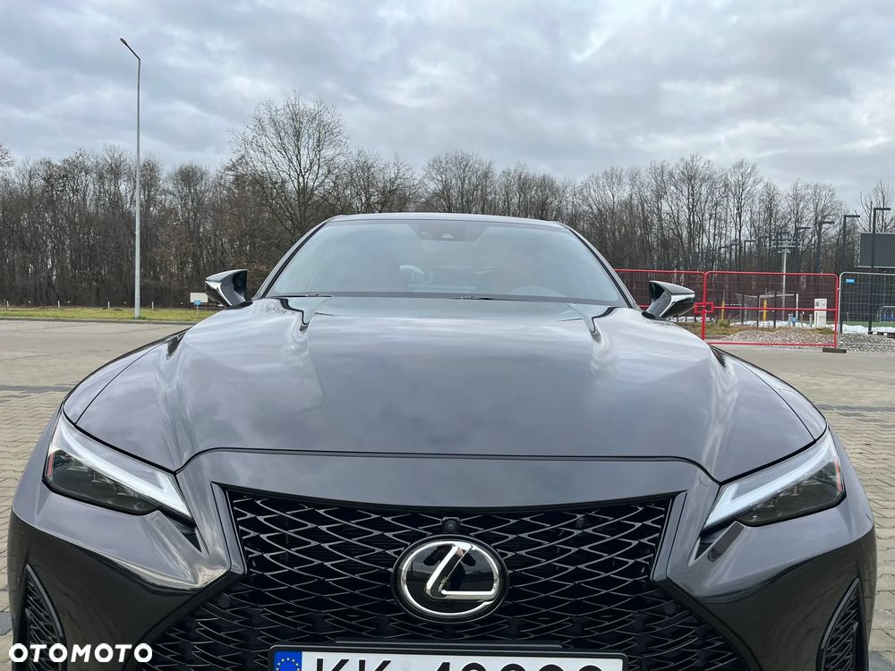Lexus IS - 22