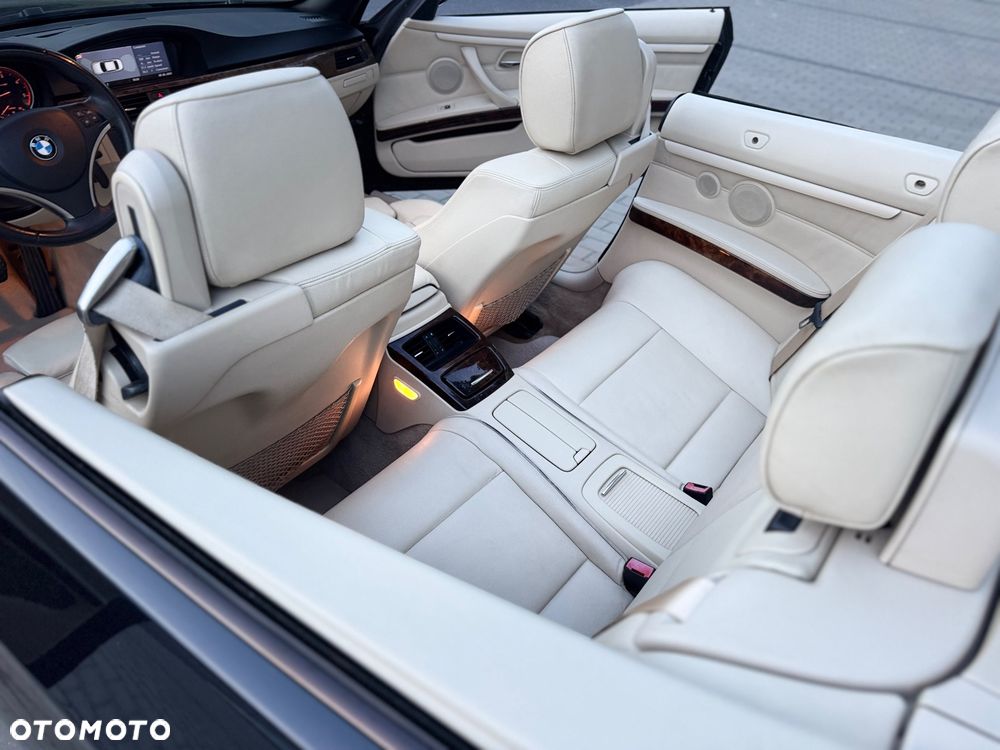 BMW Seria 3 - 32