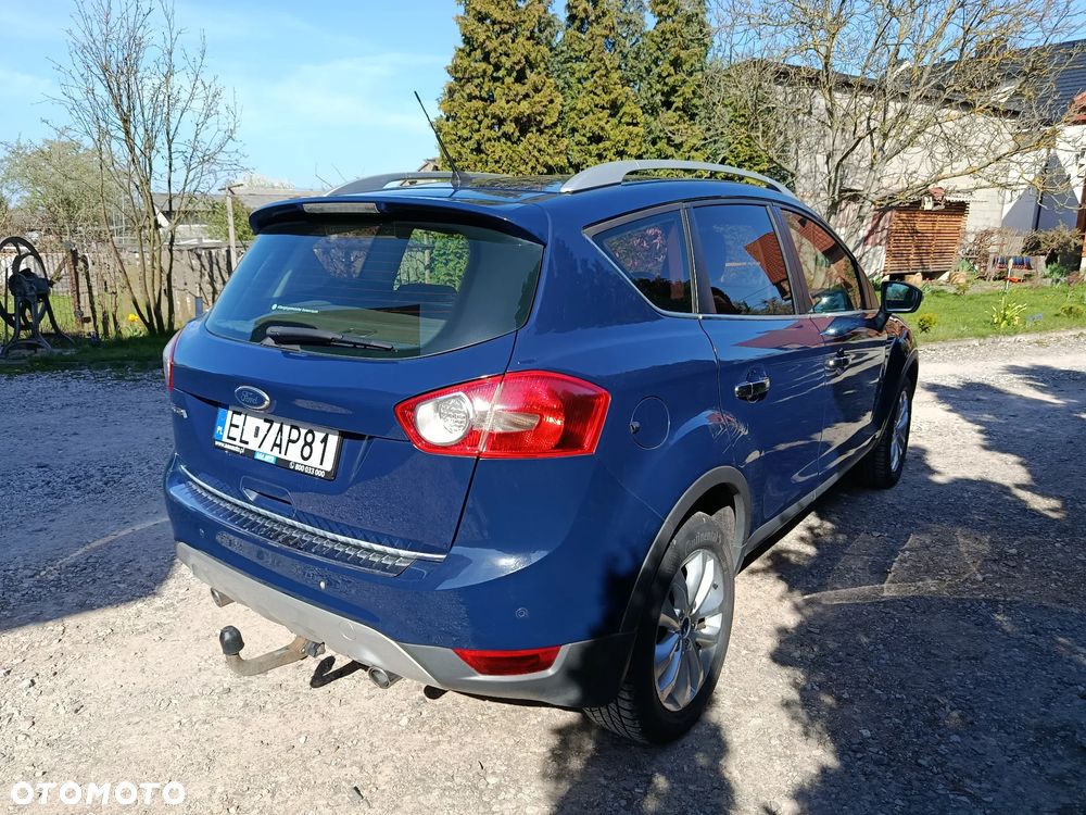 Ford Kuga 2.0 TDCi 4x4 Titanium - 4