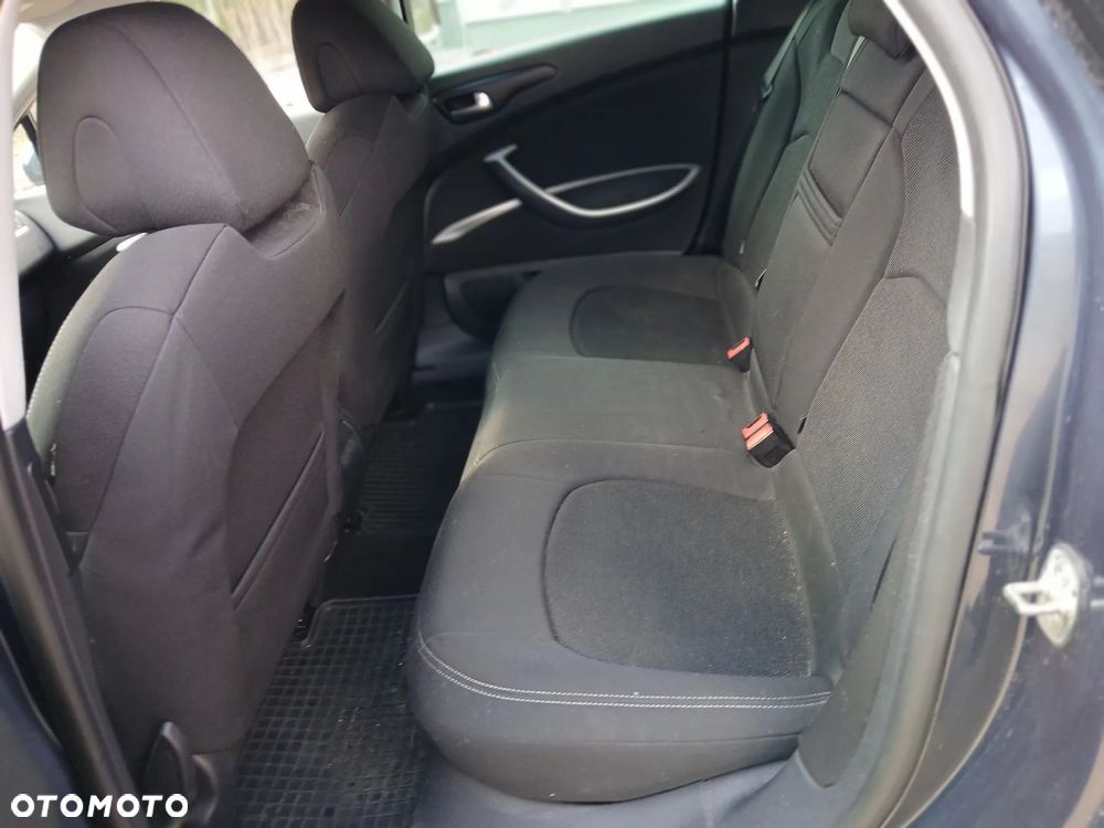 Citroën C5 1.6 HDi Dynamique - 17