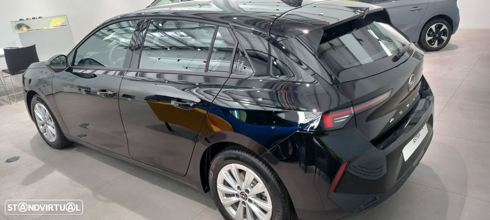 Opel Astra 1.5 D Edition Aut. - 2