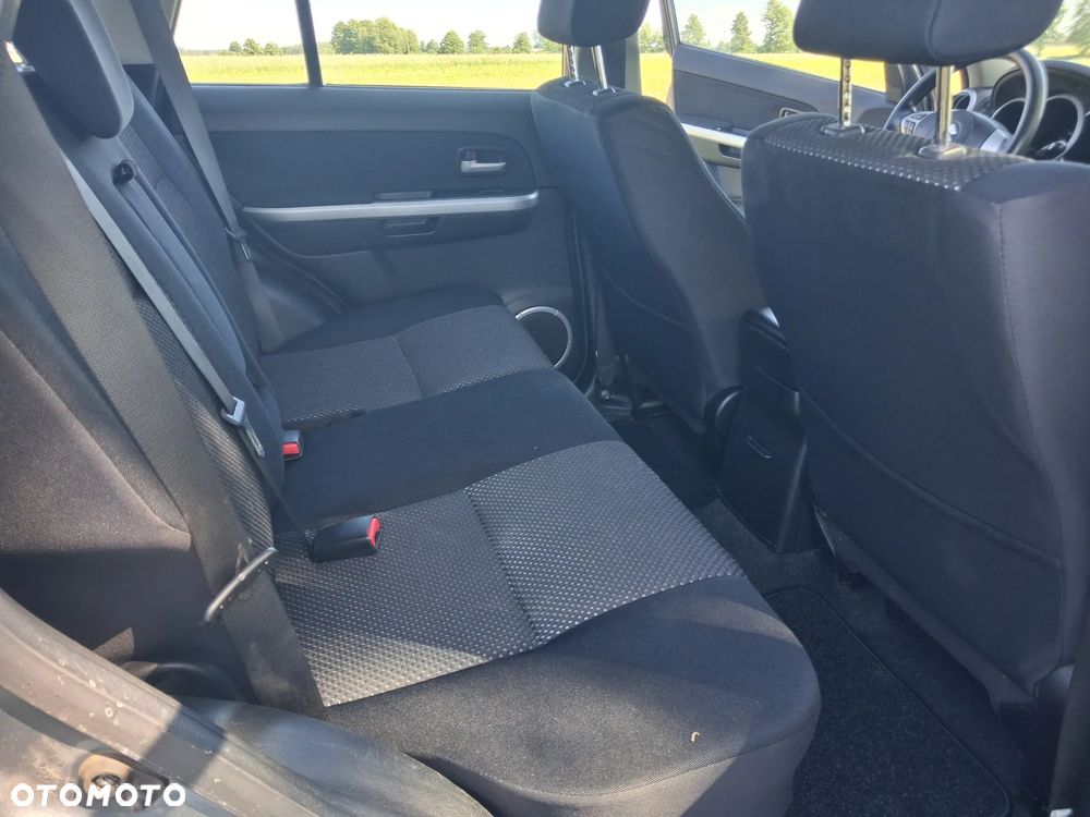 Suzuki Grand Vitara 1.9 DDiS Comfort DPF Limited - 14