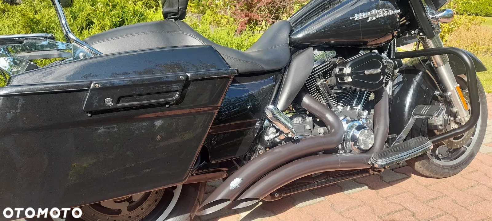 Harley-Davidson Touring Street Glide - 11