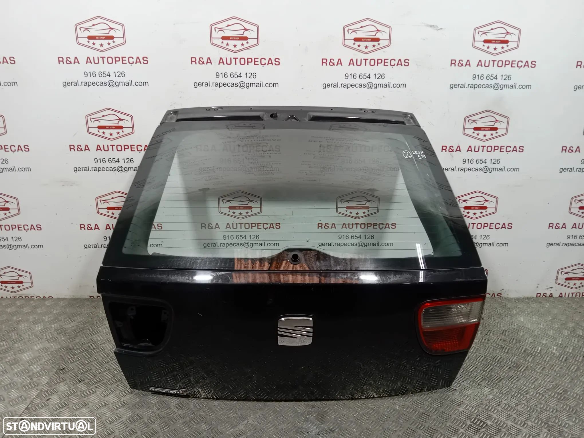 Tampa Porta Mala Seat Leon 1M Original - 1