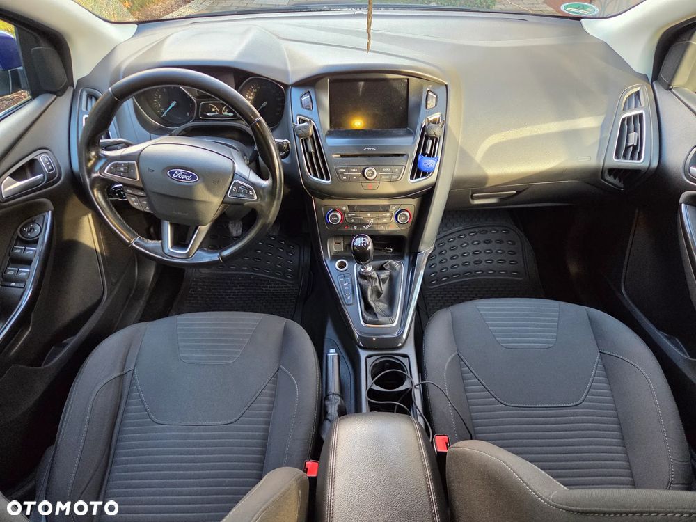 Ford Focus 1.0 EcoBoost Titanium ASS - 5
