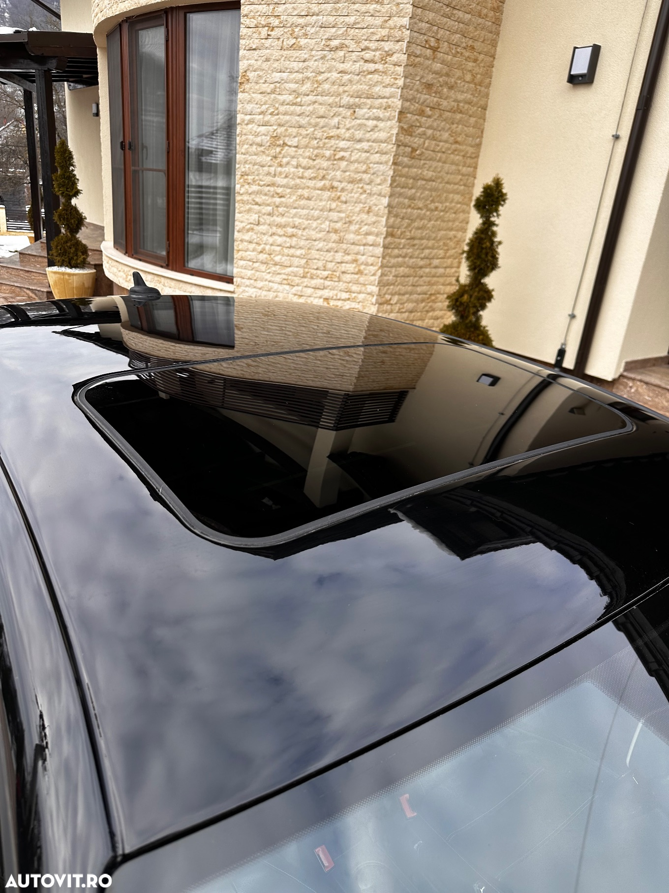Volkswagen Jetta 2.0 TDI DSG Comfortline - 6