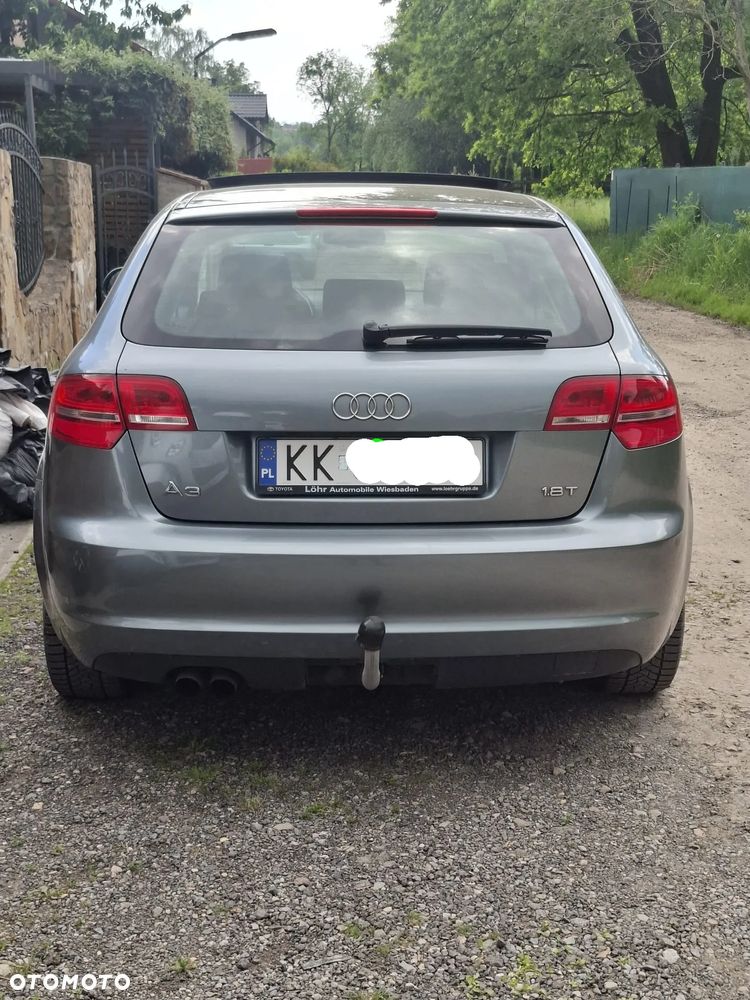 Audi A3 Sportback 1.8 TFSI S tronic Ambition - 2