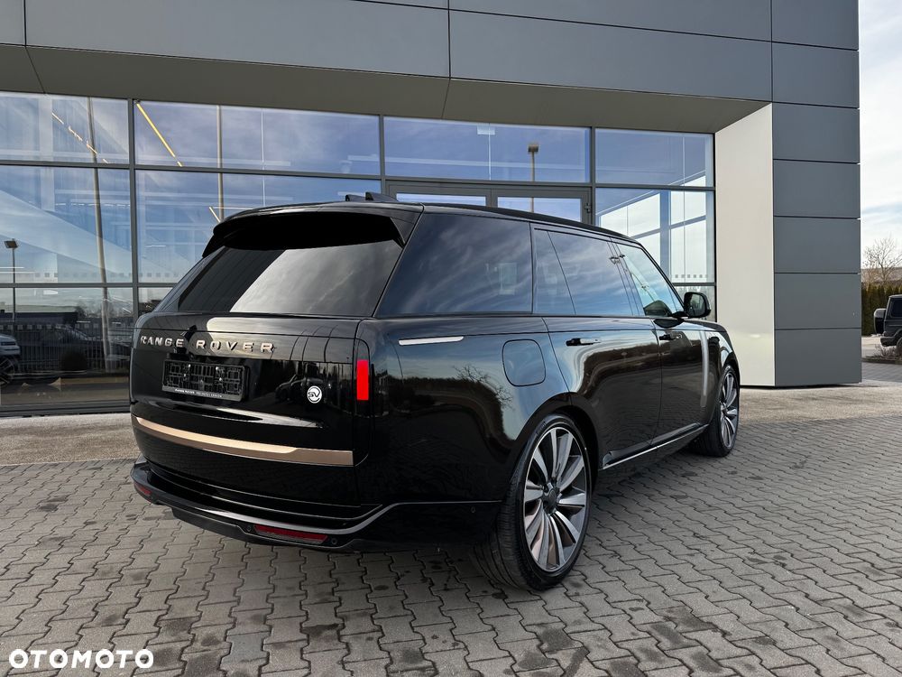 Land Rover Range Rover 4.4 V8 P535 LWB SV - 9
