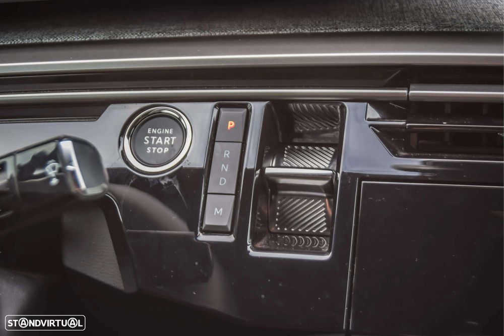 Peugeot 3008 1.2 Hybrid Allure e-DCS6 - 13