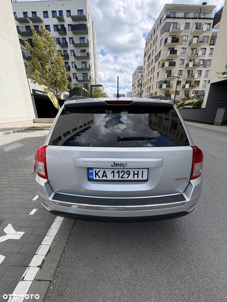 Jeep Compass 2012 photo 2