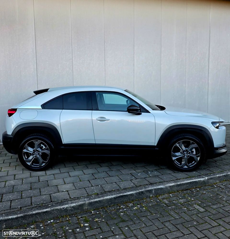 Mazda MX-30 e-SKYACTIV EXCLUSIVE-LINE - 3