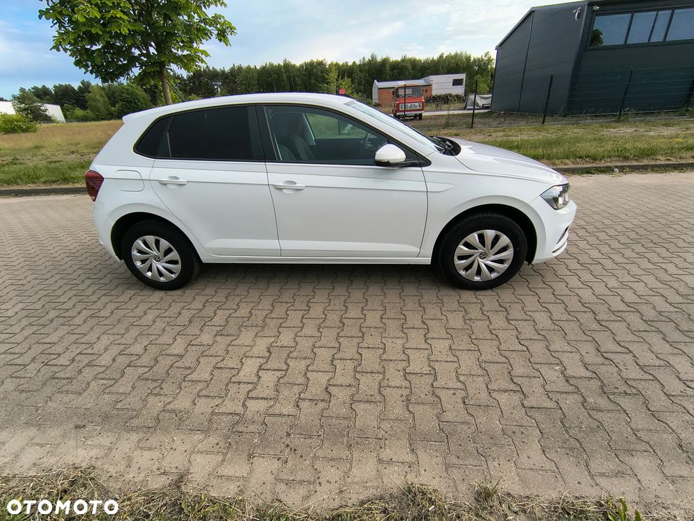 Volkswagen Polo 1.6 TDI SCR Comfortline - 11