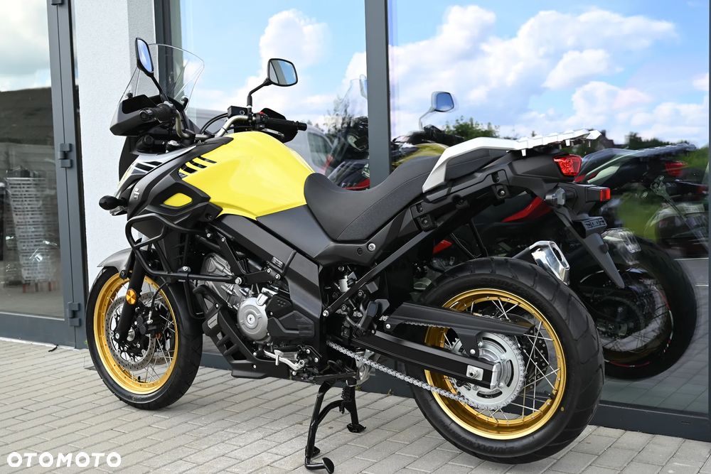Suzuki DL - 5