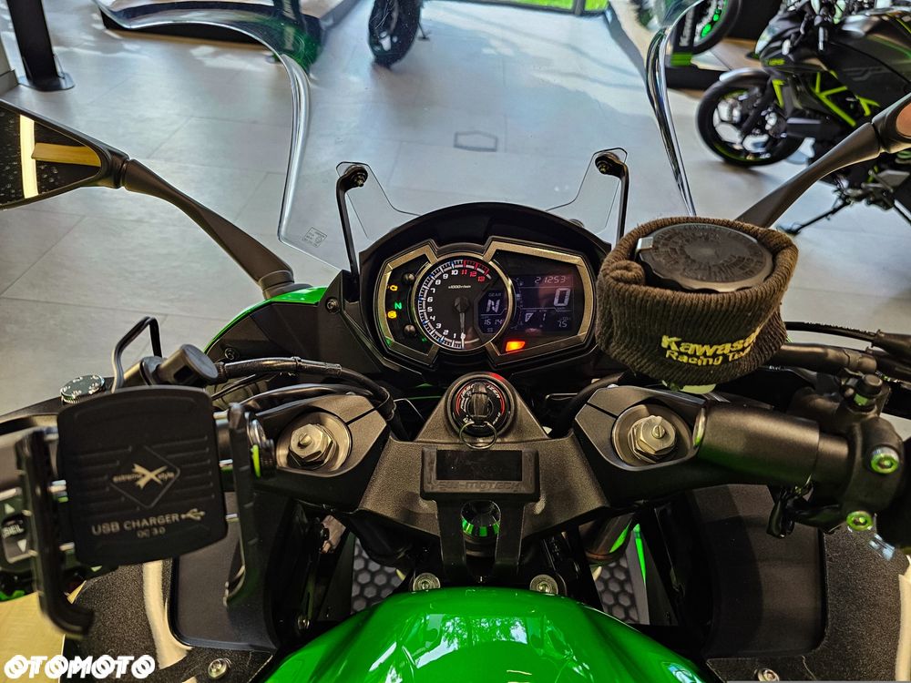 Kawasaki Ninja 1000 SX - 2