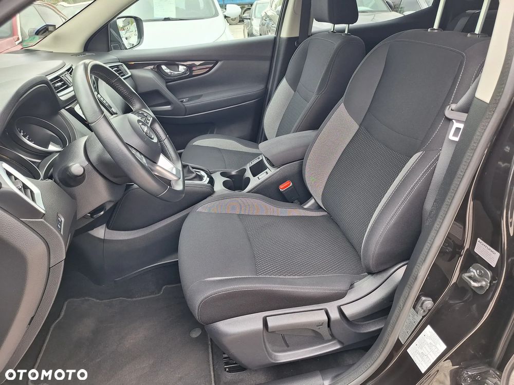 Nissan Qashqai 1.2 DIG-T Tekna Xtronic - 23