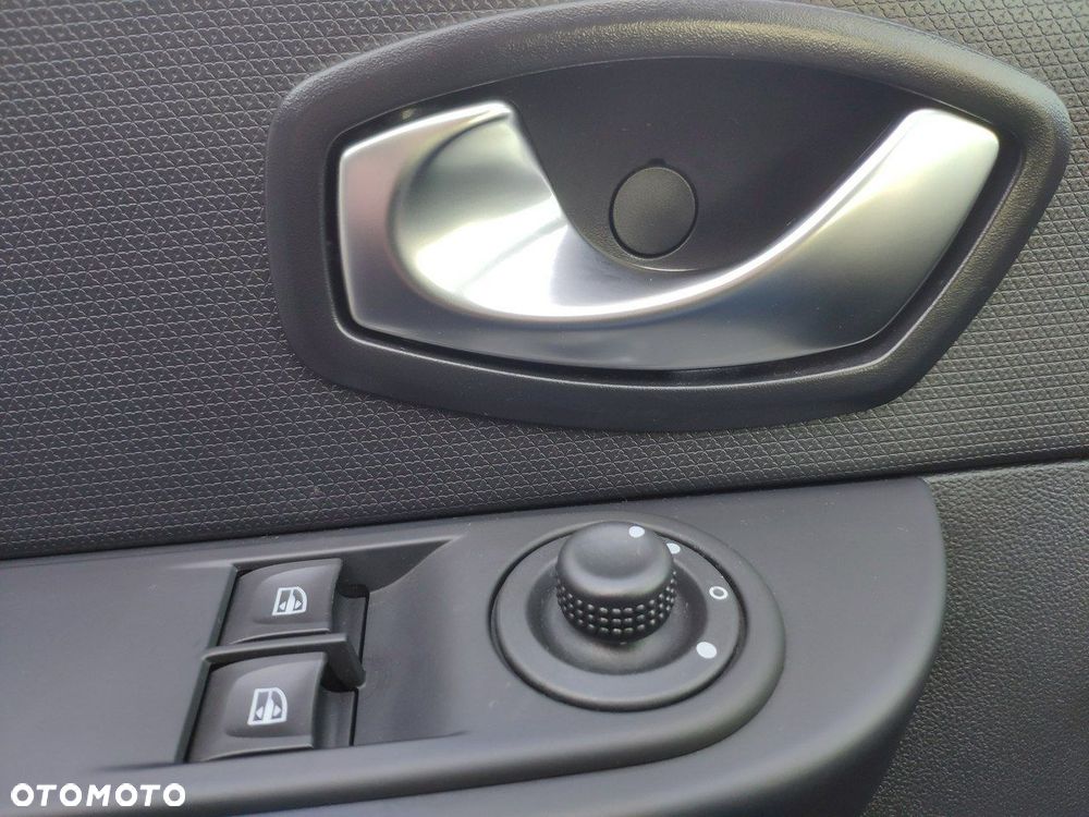 Renault Clio 0.9 Energy TCe Limited - 17