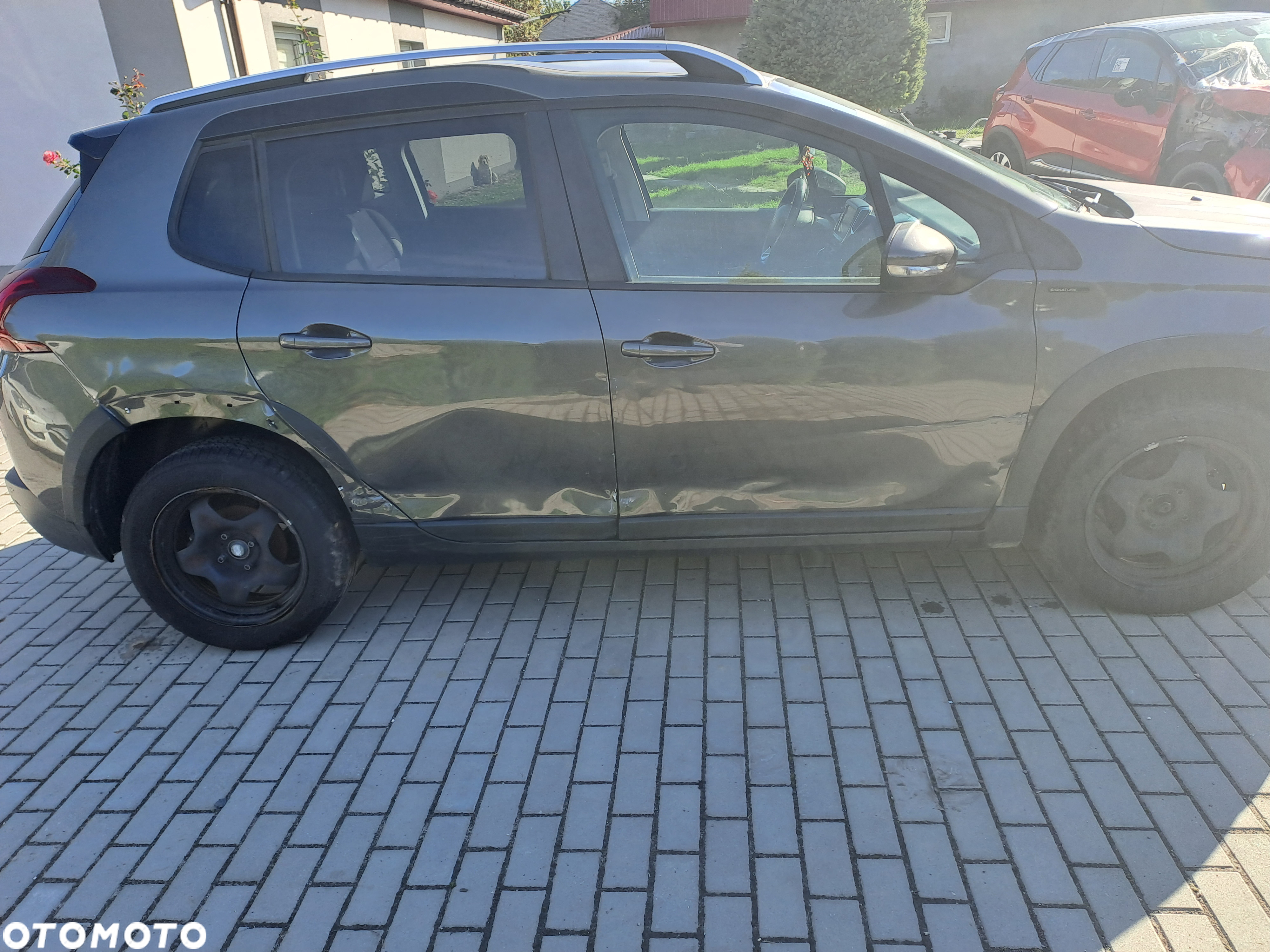 Peugeot 2008 PureTech 82 Allure - 5