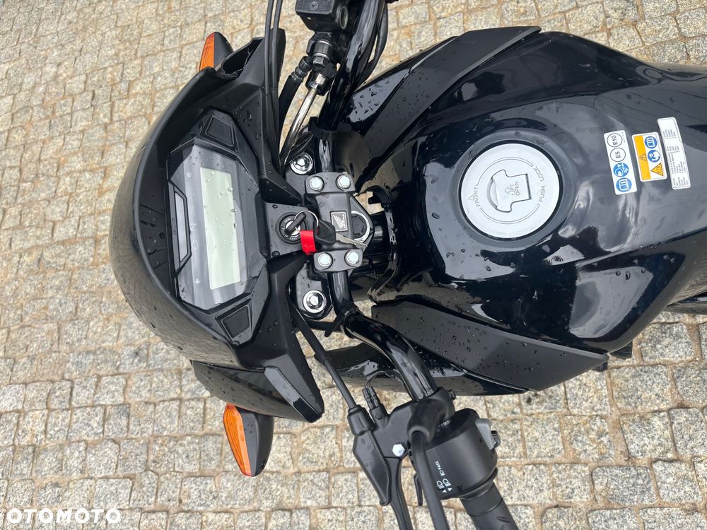 Honda CBF - 2