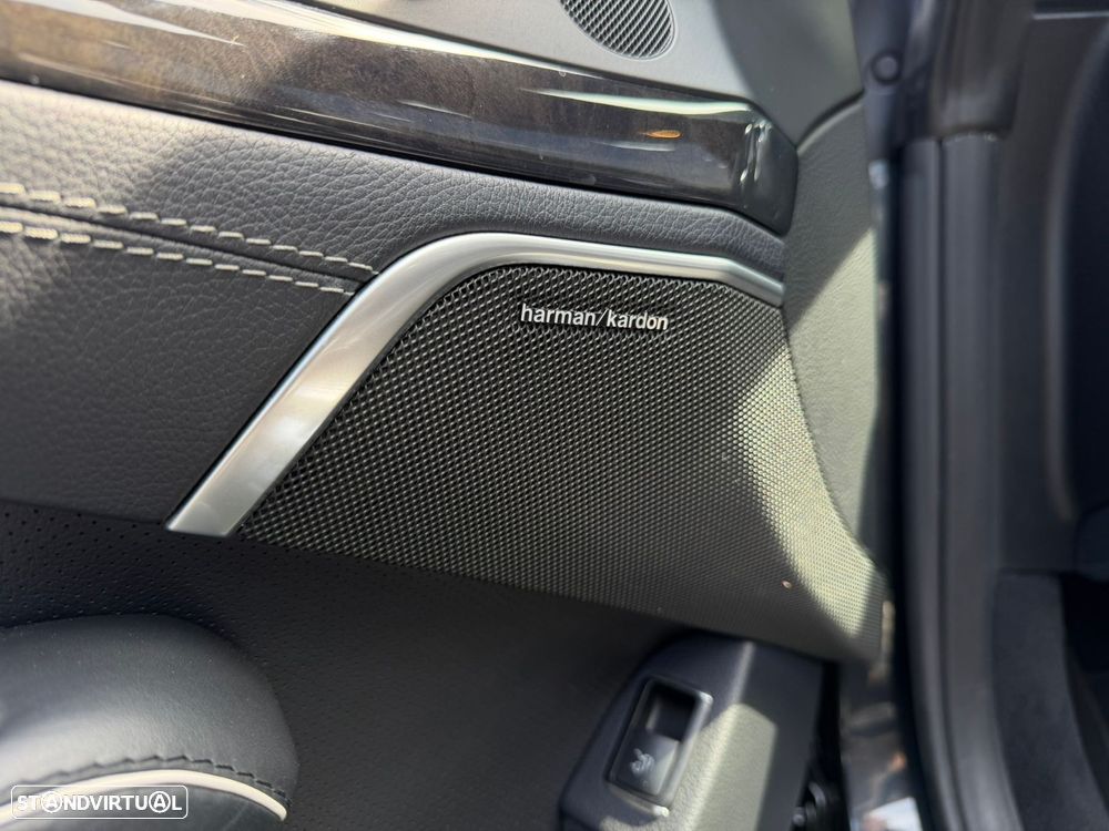 Mercedes-Benz SL 350 Standard - 31