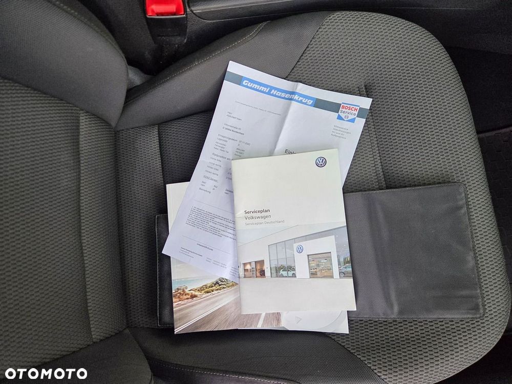 Volkswagen Golf - 13