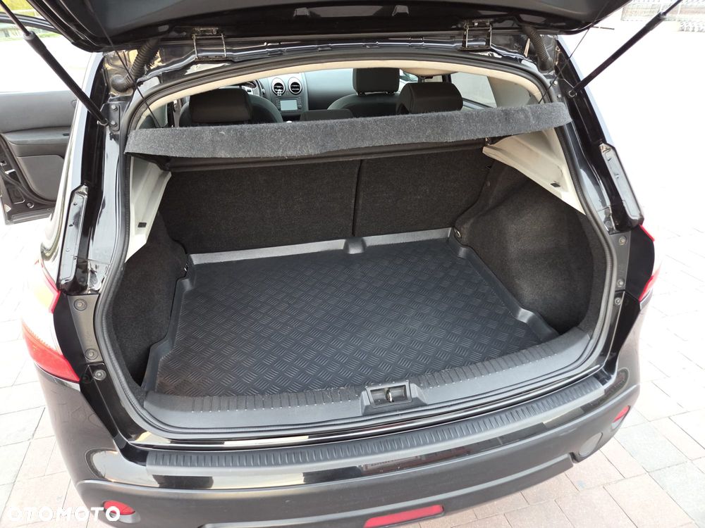 Nissan Qashqai 1.5 dCi Tekna - 11