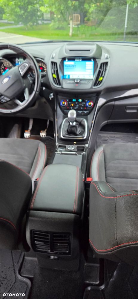 Ford Kuga 1.5 EcoBoost FWD ST-Line Black ASS MMT6 - 32