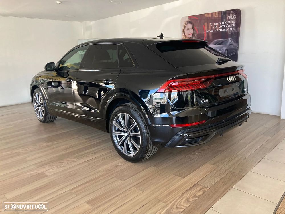Audi Q8 50 TDI quattro Tiptronic - 2