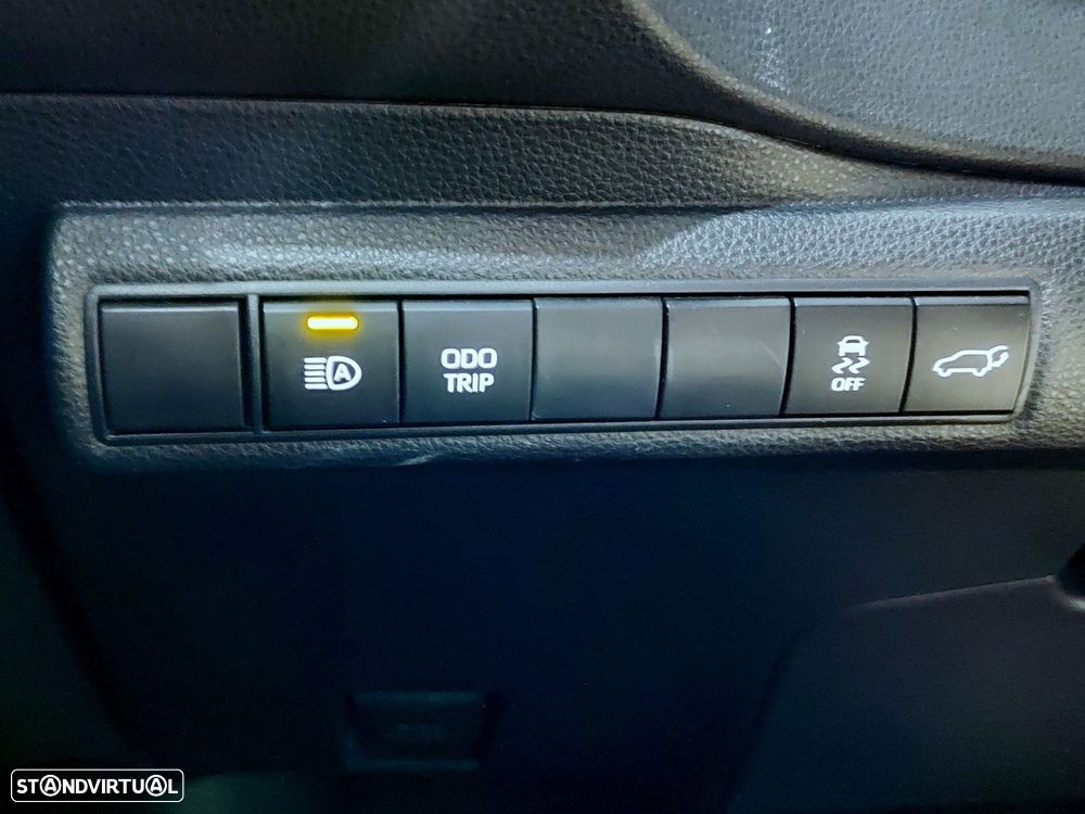 Toyota Corolla Touring Sports 1.8 Hybrid Exclusive - 33