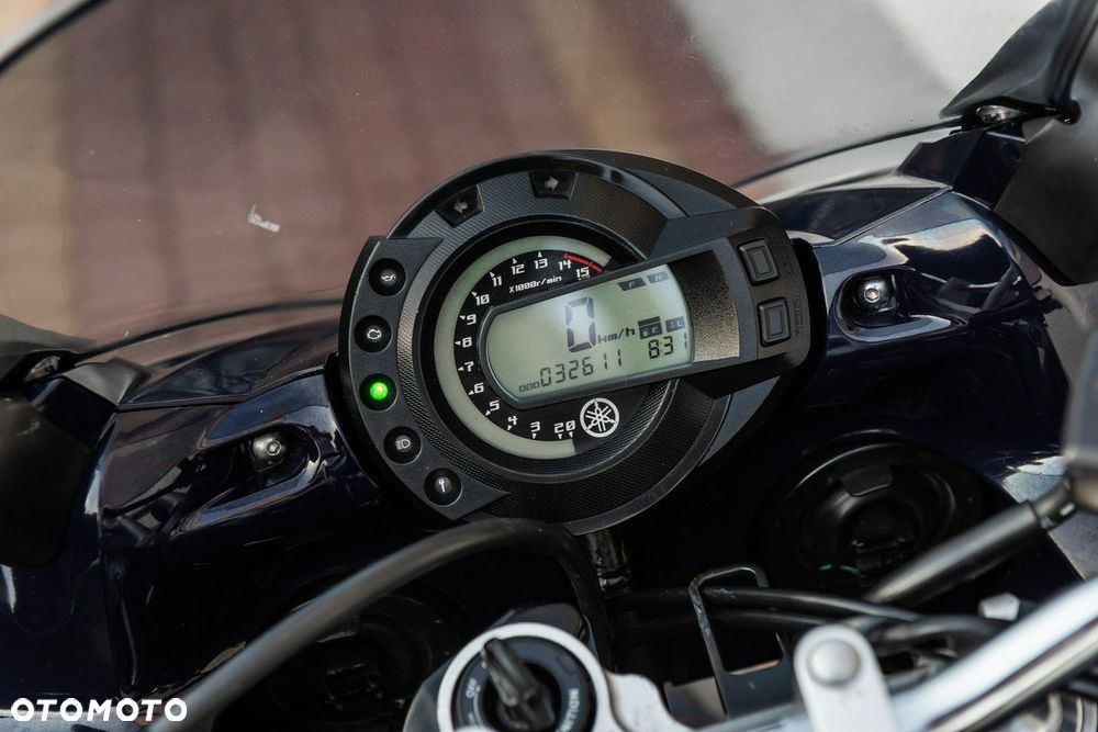 Yamaha FZ - 9