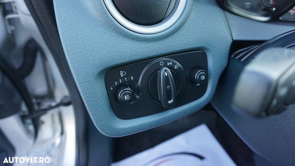 Ford Fiesta 1.25 Ambiente - 18