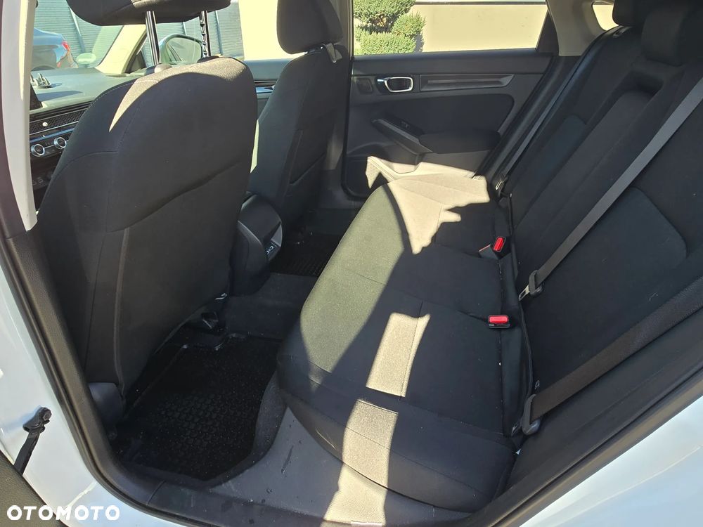 Honda Civic 2.0 i-MMD Elegance CVT - 13