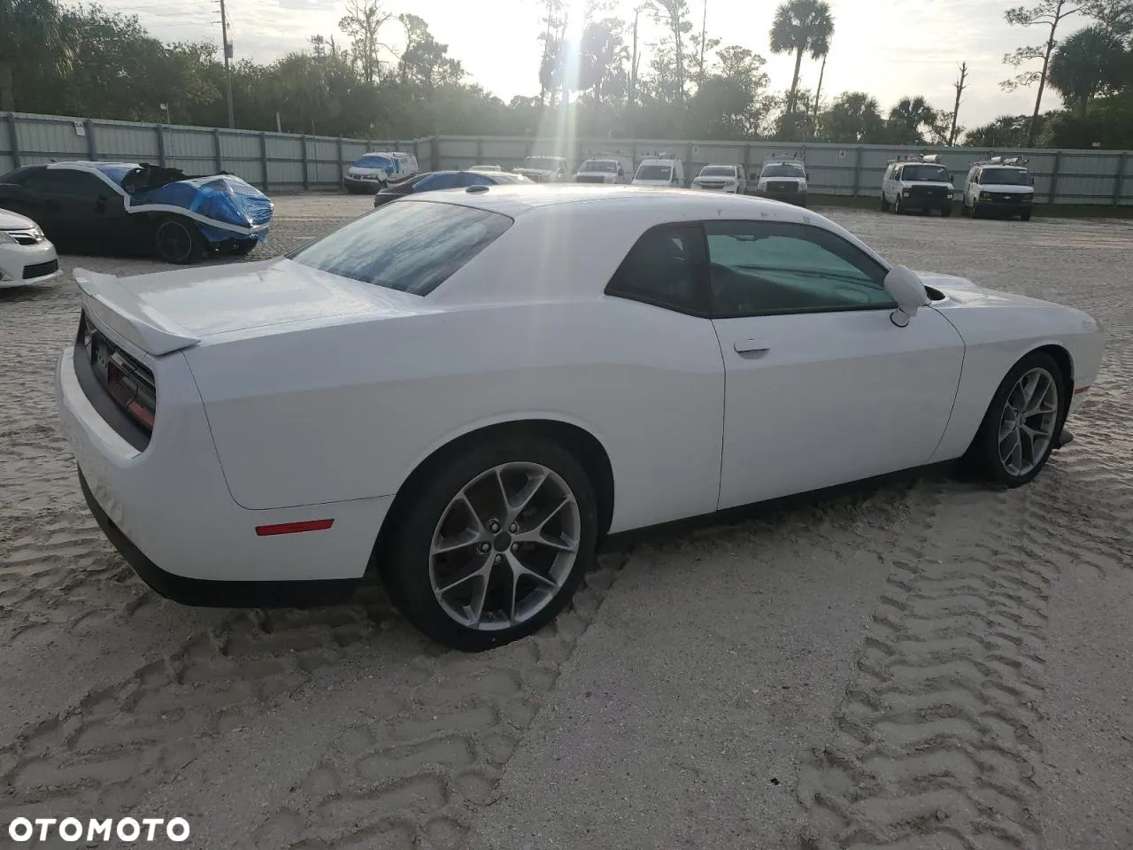 Dodge Challenger Maska Zderzak Błotnik reflektor ćwiartka Silnik 3.6 Zwrotnica ława Deska airbag - 12