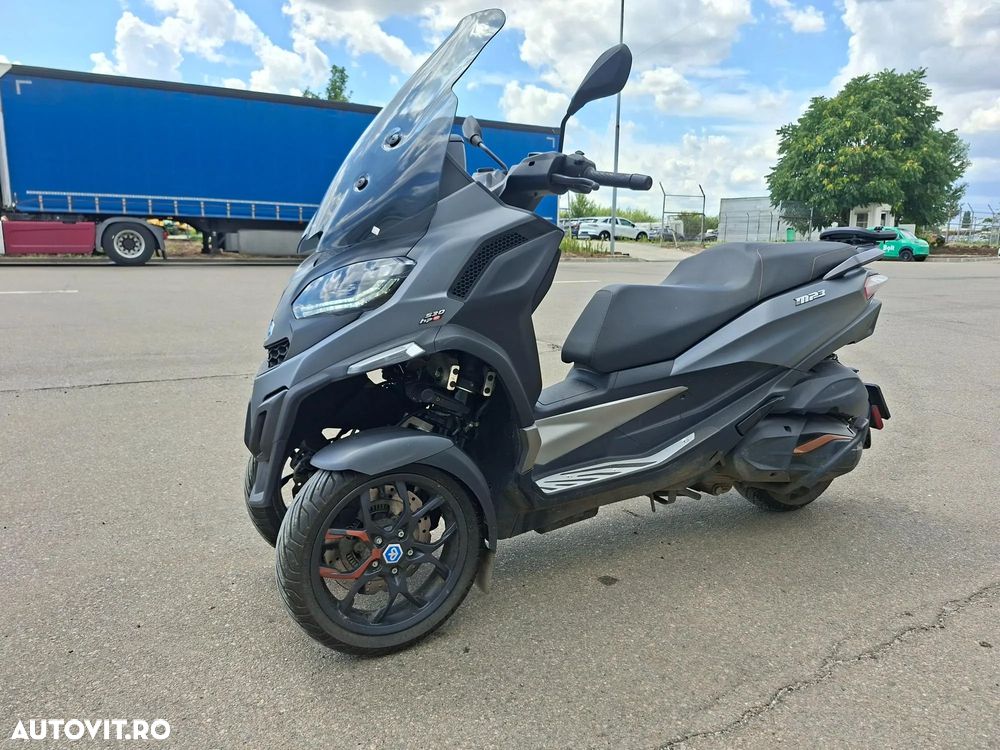 Piaggio MP3 530 HPE Exclusive - 1