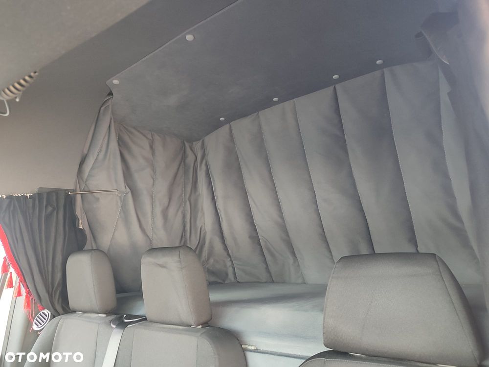 Mercedes-Benz SPRINTER - 13