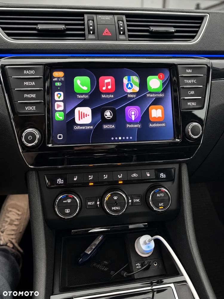 Skoda Superb 2016 photo 3