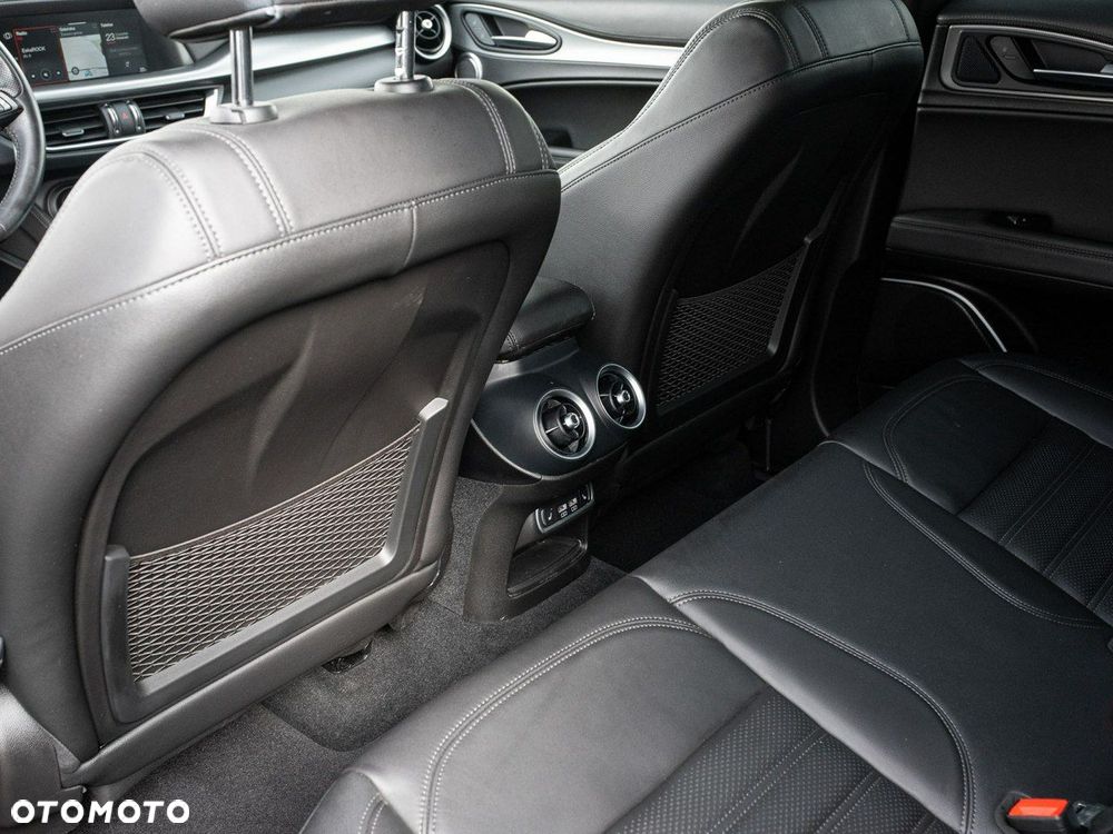 Alfa Romeo Stelvio 2.0 Turbo Executive Q4 - 29