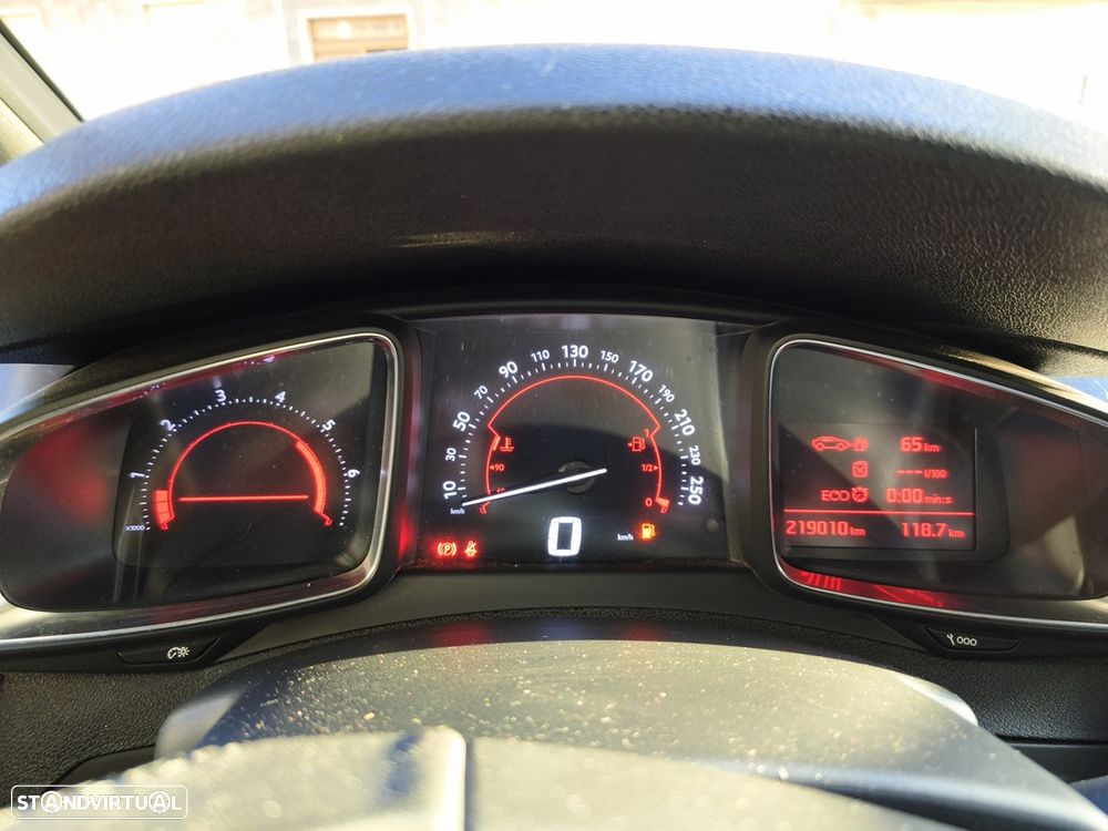 Citroën DS5 1.6 BlueHDi So Chic - 12