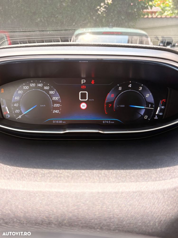 Peugeot 3008 1.6 PureTech Turbo S&S EAT8 Active - 10