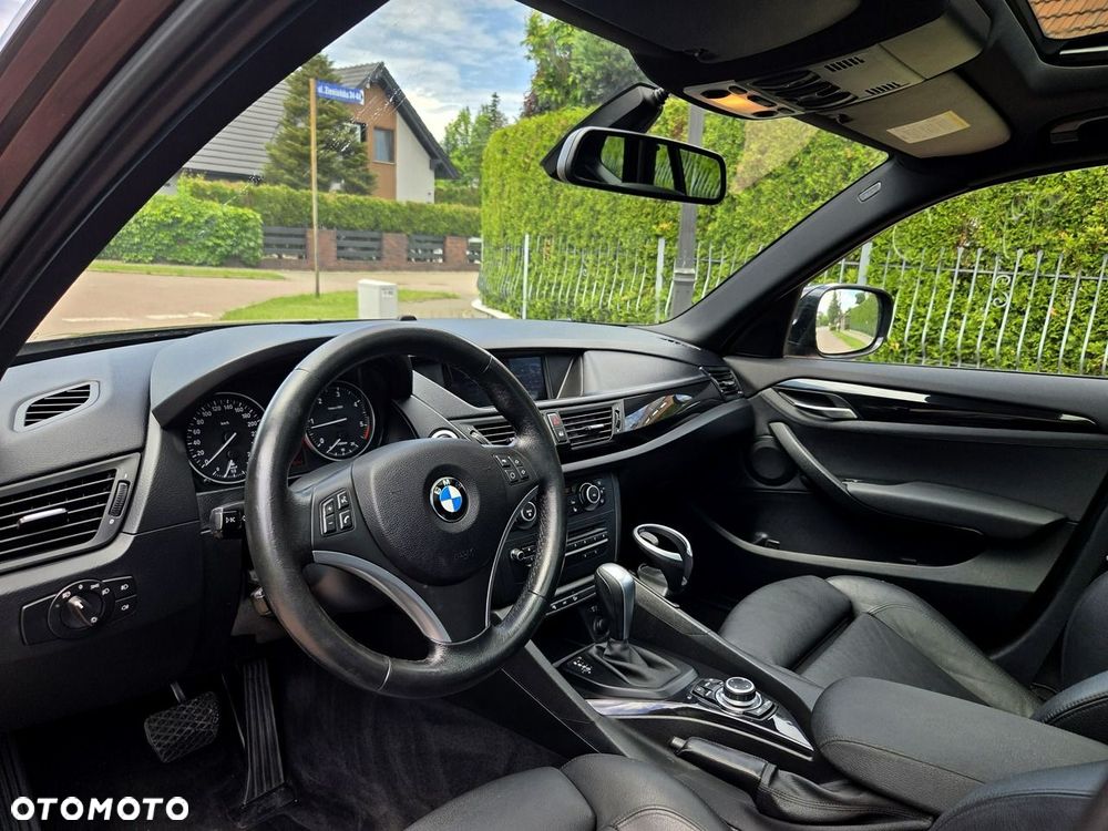 BMW X1 xDrive20d - 8