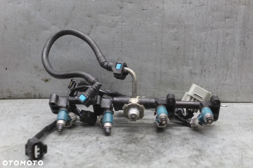 Yamaha FZ8 12r wtryski listwa wytryskowa - 1