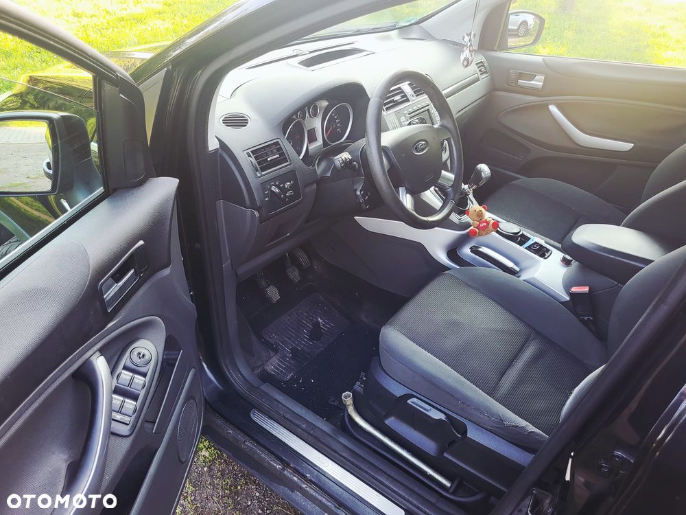 Ford Kuga 2.0 TDCi Titanium - 10
