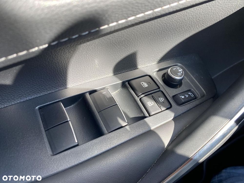 Toyota Corolla 1.8 Hybrid Style - 21