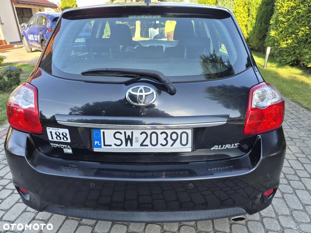 Toyota Auris - 14