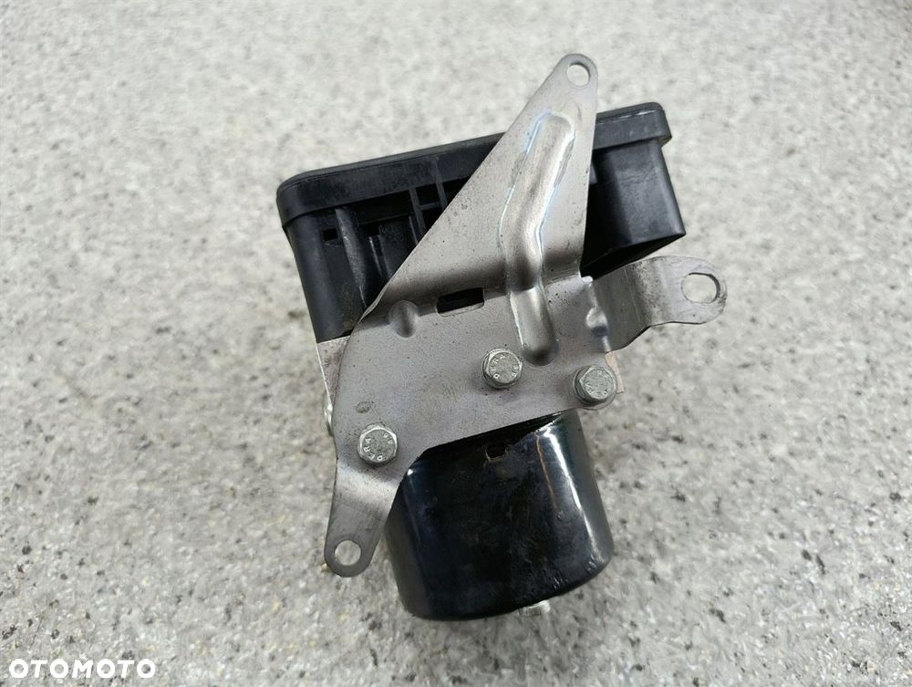 POMPA ABS BMW 3 E91 6778163 6778164 2.0 D 320d - 7